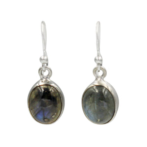 Handcrafted  drop earring with ovel shaped Labradorite