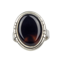 Load image into Gallery viewer, Oval Shaped Very Beautiful Black Spinel Sterling Silver Ring
