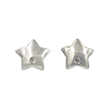 Load image into Gallery viewer, Beautiful Star Shaped Sterling Silver Stud Eariing with a faceted Gemstone
