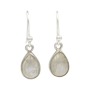 Classic tear-drop Sundari earrings with a plain sterling silver surround