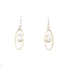 Load image into Gallery viewer, Elegant oval drop sterling silver earrings holding pearl
