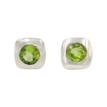 Load image into Gallery viewer, Square shaped Sterling Silver Stud Earring with a round faceted Peridot gemstone
