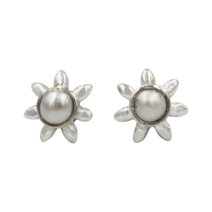 Sterling Silver Sun Shaped Stud Earring with a Freshwater Pearl