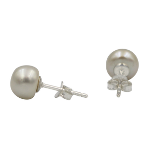 Simple Full Large Sphere Pearl Stud Earring sett on Sterling Silver.