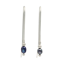 Load image into Gallery viewer, A lovely sterling silver long drop wire earring with a beautiful Grey Pearl
