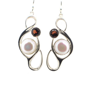 Large Pearl Swirly Earring with an accent gemstone
