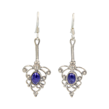 Load image into Gallery viewer, Sundari Timeless Classic Drop Earring with a Beautiful Cabochone
