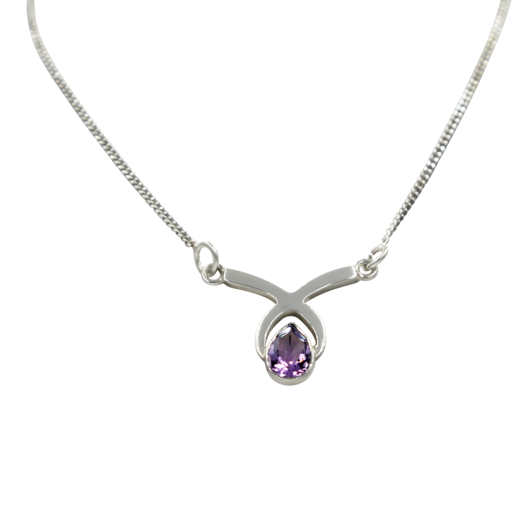 Simple Celtic Necklace with a faceted Amethyst gemstone
