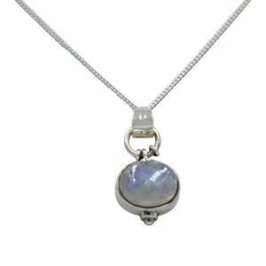 Oval Shaped simple but elegant pendant with a cabochon Moonstone