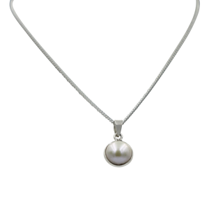 Sterling Silver simple Round pendant with a half sphere Fresh Water Pearl