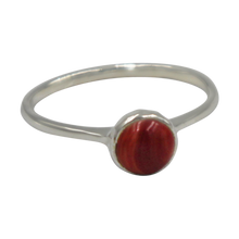 Load image into Gallery viewer, Thin band sterling silver ring with round Coral head
